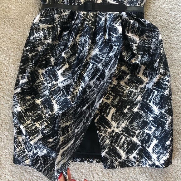 Max and Cleo Strapless Dress - Picture 4 of 10